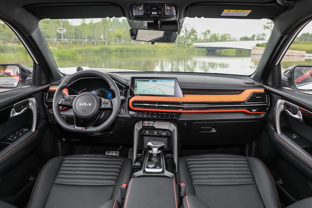 起亚智跑老款和新款该怎么选,2022款全新起亚智跑价位