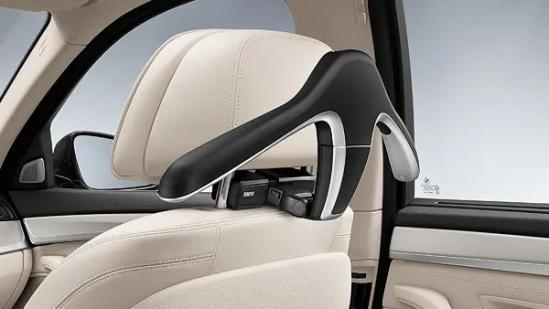 宝马必须换的三个配件,宝马车内必备用品有哪些