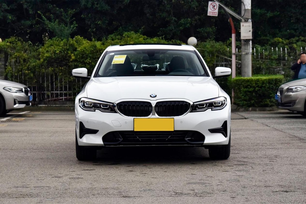 3系320li长轴曜夜试驾感受,3系320li运动套装真实成交价