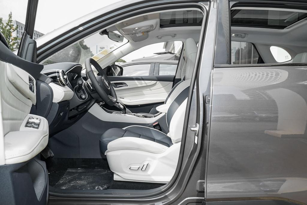 mg领航新能源限时优惠3元欢迎试驾,mg领航特价车