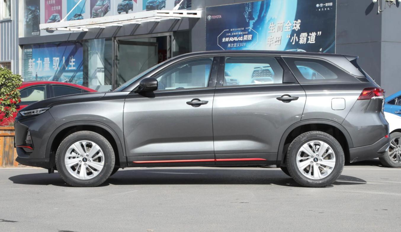 欧尚x7plus1.5自动尊享版落地,欧尚x7plus七座2022全新款价格