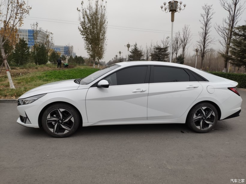 第七代伊兰特新款与老款对比,总结我的用车感受