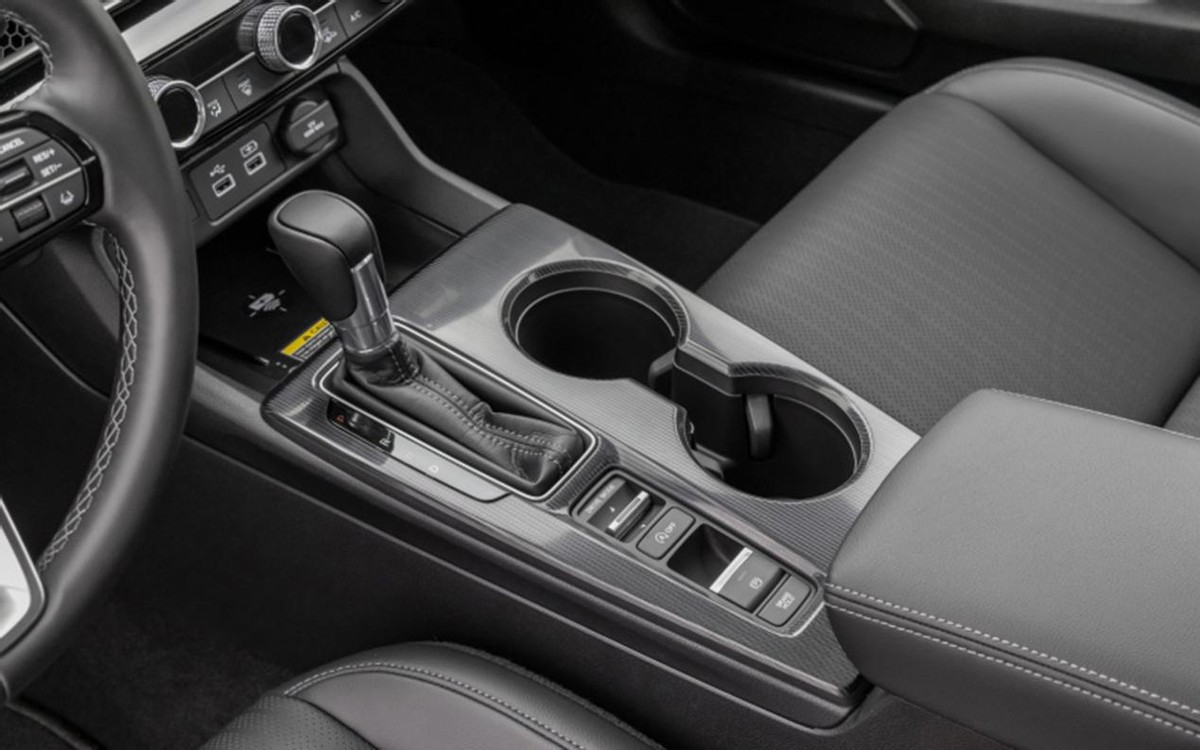 十代思域typer和普通思域的区别,第十一代本田思域优缺点