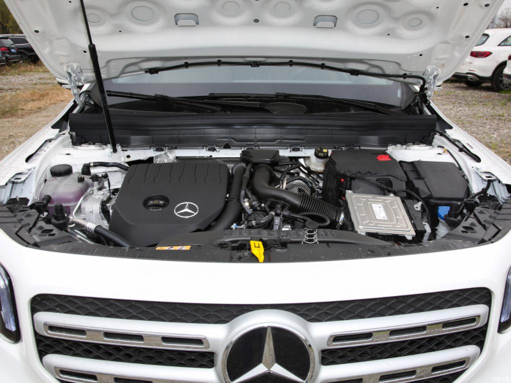 奔驰glb动力1.3t相当于什么动力,奔驰glb1.3t动力为什么那么强