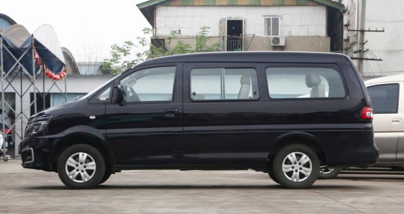 菱智五座空间,9万元落地mpv