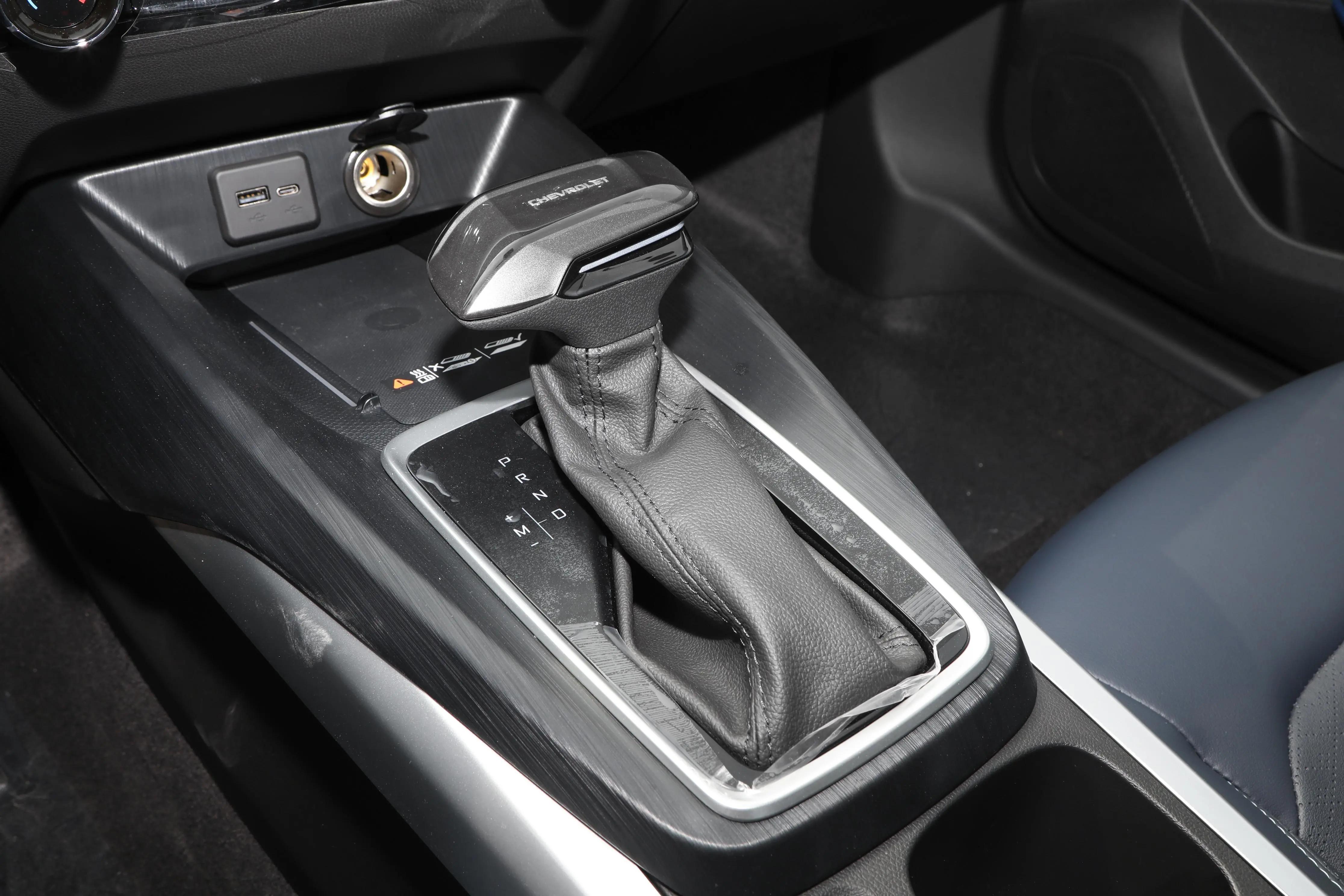 雪佛兰科鲁泽养车费用高吗,雪佛兰科鲁泽用车体验