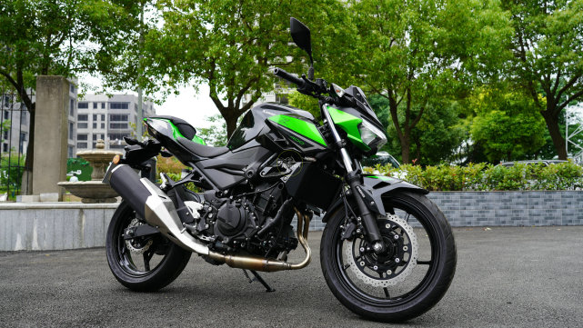 9000公里的19款川崎z400值得买吗,操控简单的川崎摩托车