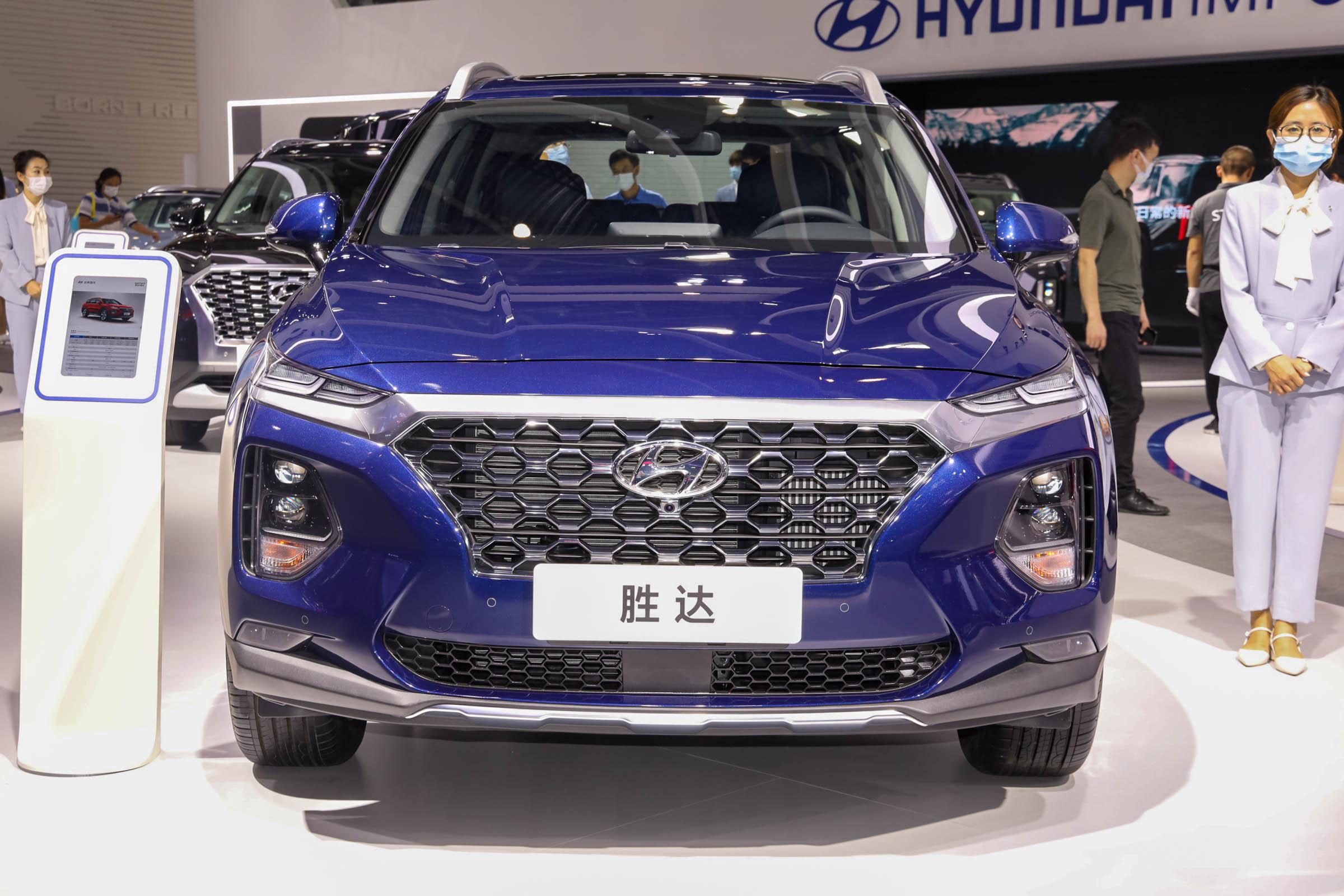 全新现代胜达最低配值得入手吗,全系标配多项性能