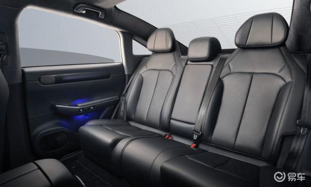 零跑c01增程版300km落地,零跑c01为啥要等这么久