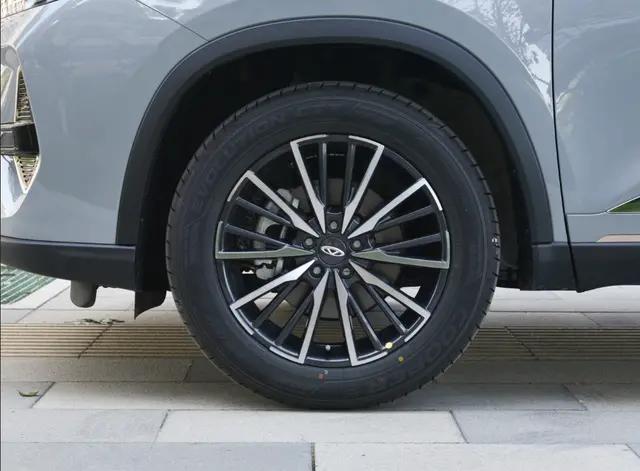 奇瑞瑞虎8pro闪耀冠军版展示,新款奇瑞瑞虎8pro测评