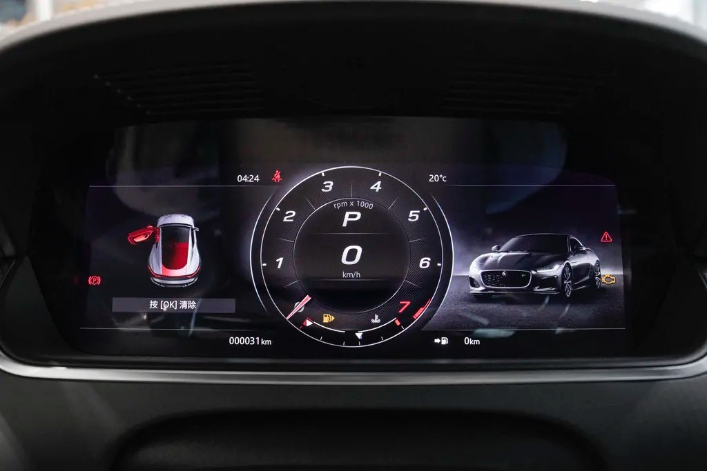 最新款硬顶捷豹f-type,英伦风格小跑车