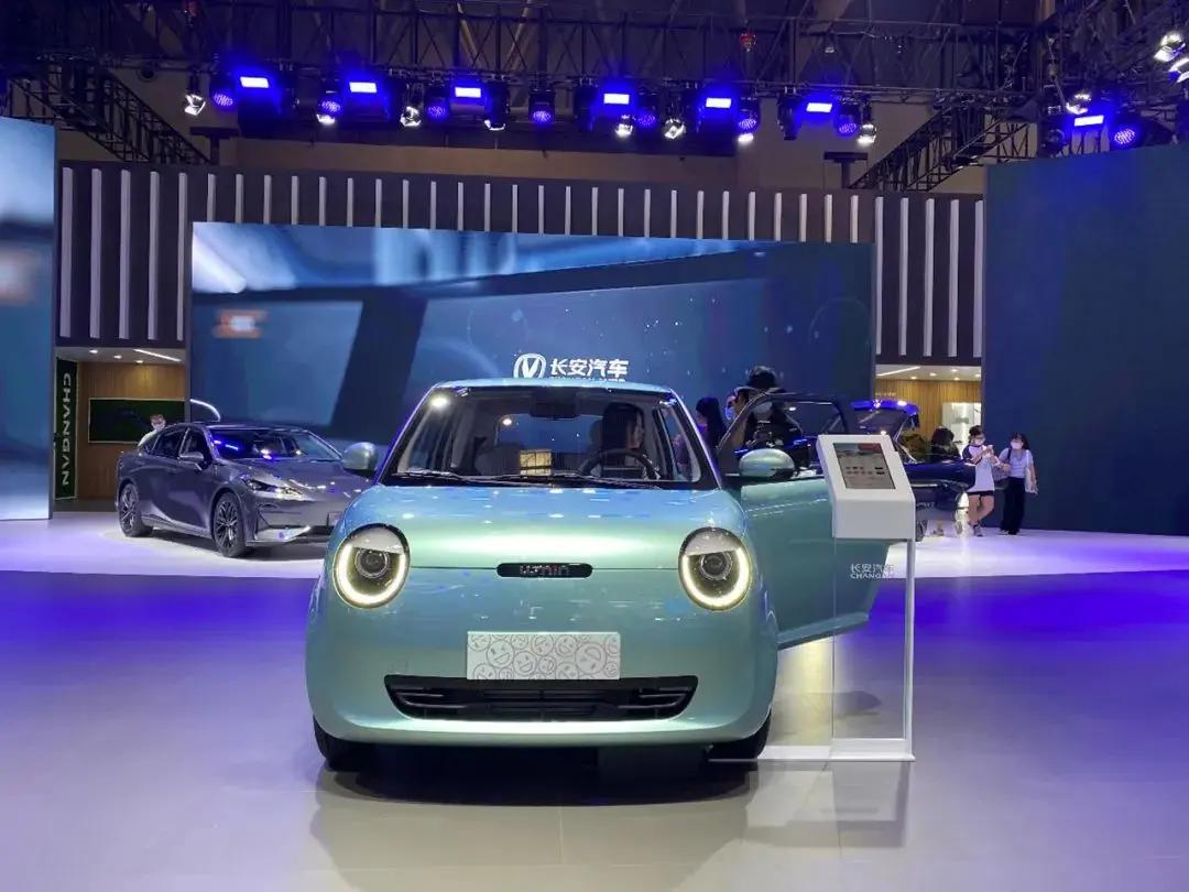 试驾长安Lumin糯玉米,谁说微电车都是粗糙和廉价?