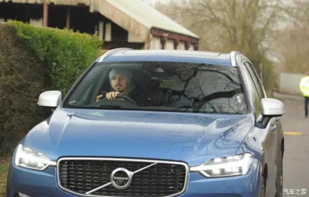 8秒破百油耗仅56l标配esp,4.8秒破百空间超大还实用