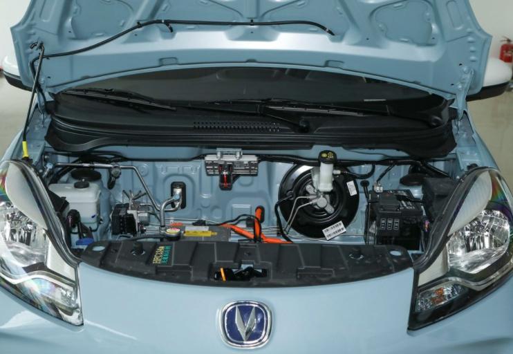 最新款长安奔奔e-star车评,长安奔奔e-star2020款二手多少钱