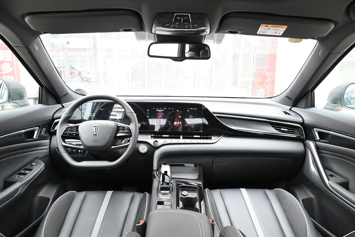 有颜更有料8万级suv奔腾t55,新款奔腾t55值得买吗