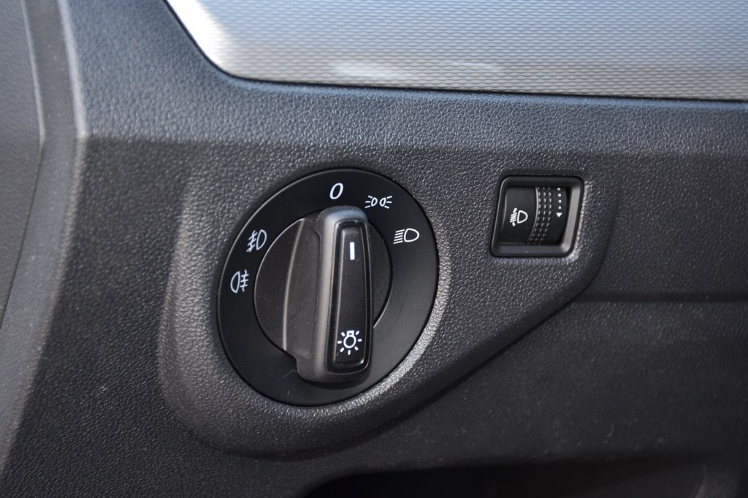 朗行最新款值得入手吗,朗行旅行版参数配置