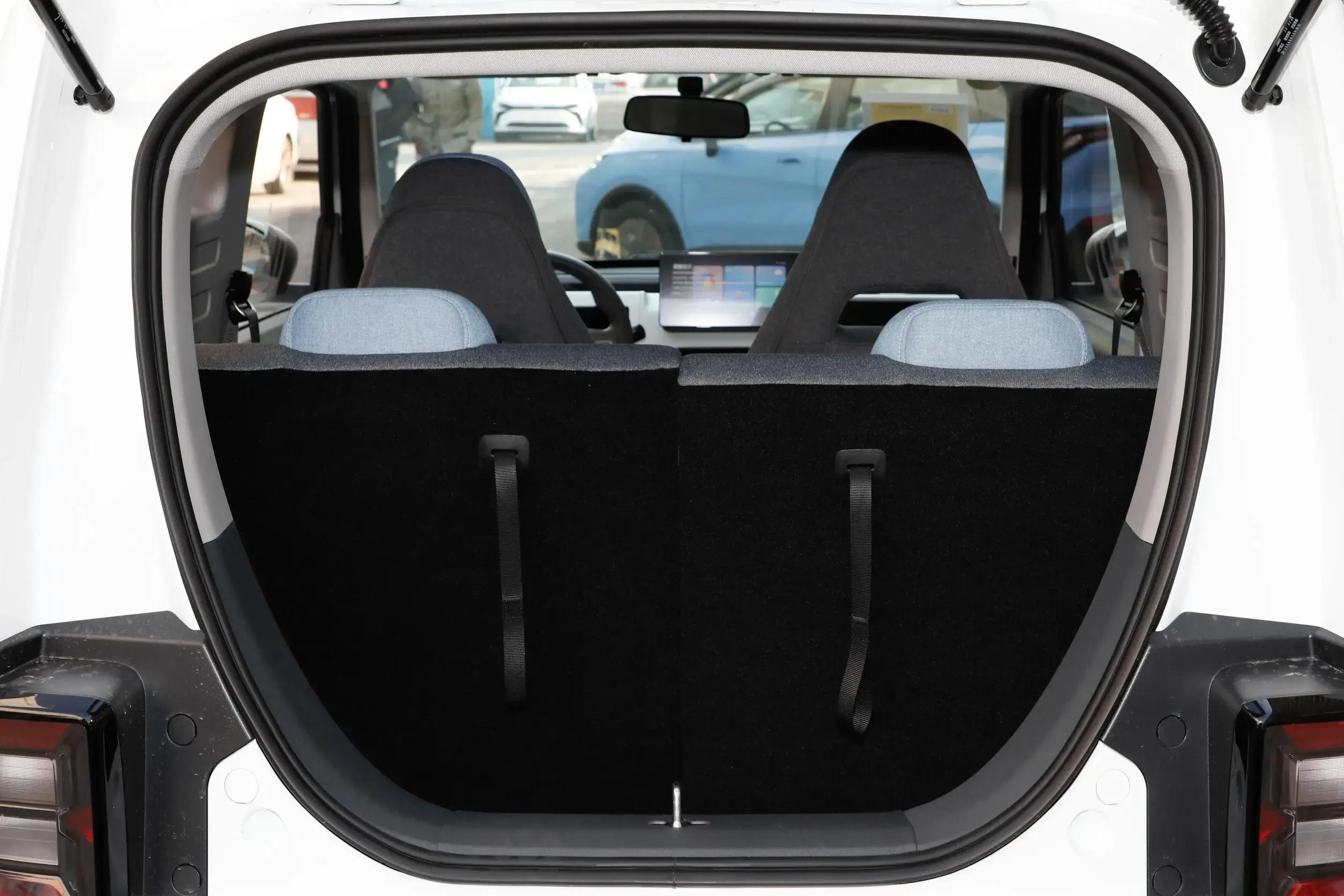 吉利熊猫mini可以在家充电吗,长安奔奔mini与吉利熊猫哪个好