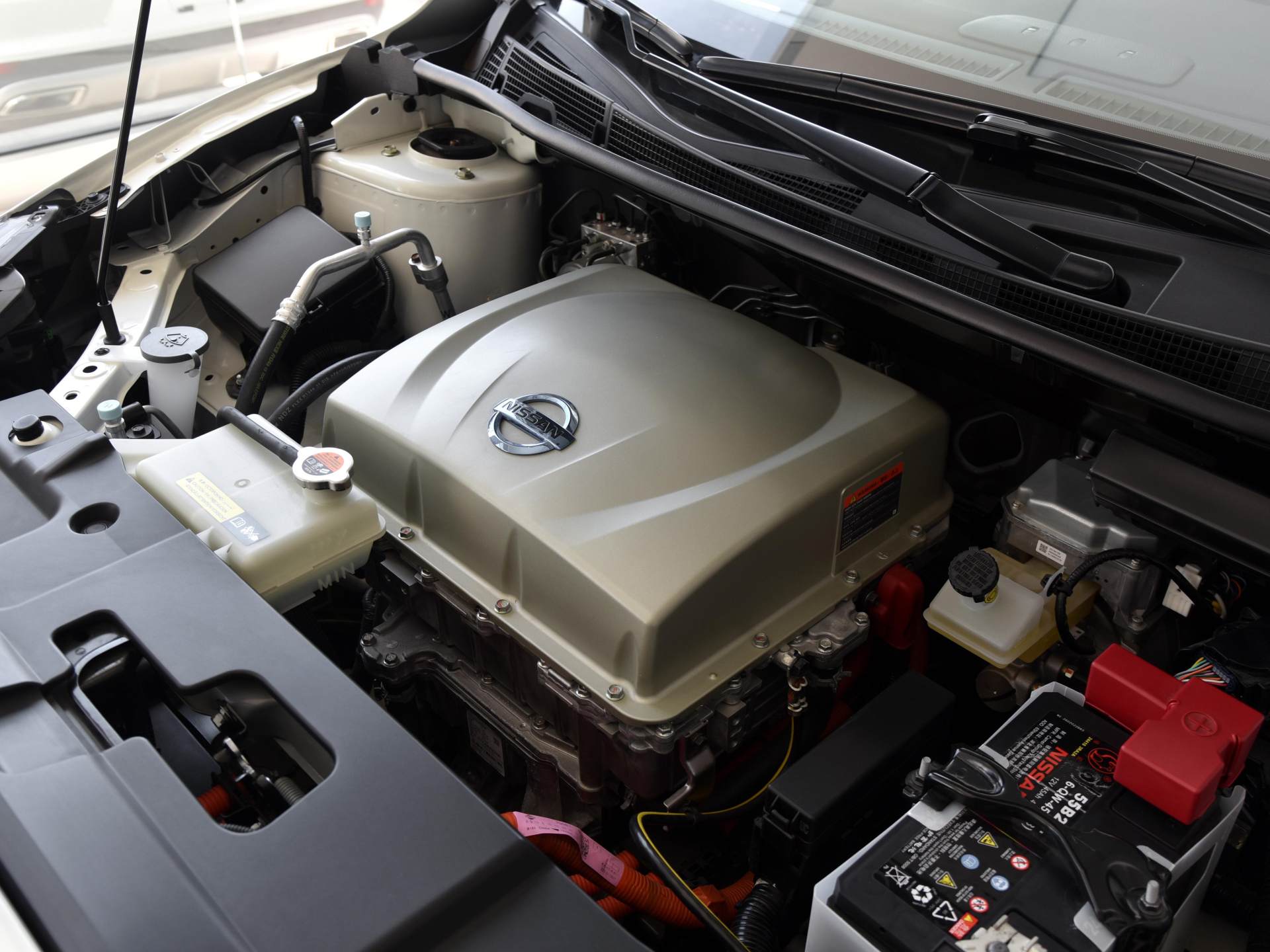 日产轩逸纯电动充电能跑多快,18款日产轩逸纯电续航多少