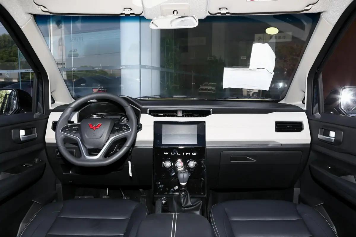 五菱征程与菱智m5l车厢尺寸对比,东风风行菱智m5和m5l区别在哪