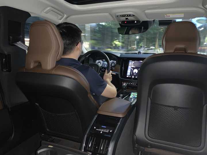 沃尔沃宝华韦健音响拆解,改装移植沃尔沃宝华韦健音响