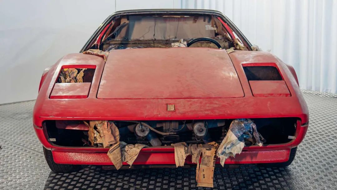 法拉利308老款,法拉利经典308