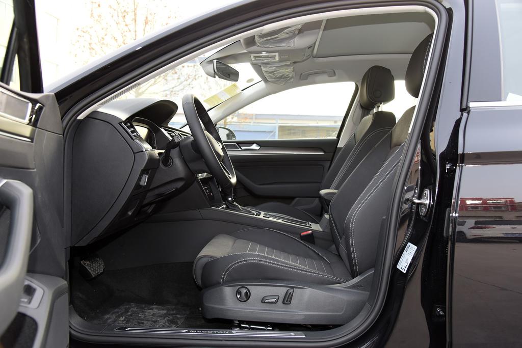 湖北武汉迈腾330豪华落地价,武汉特价迈腾