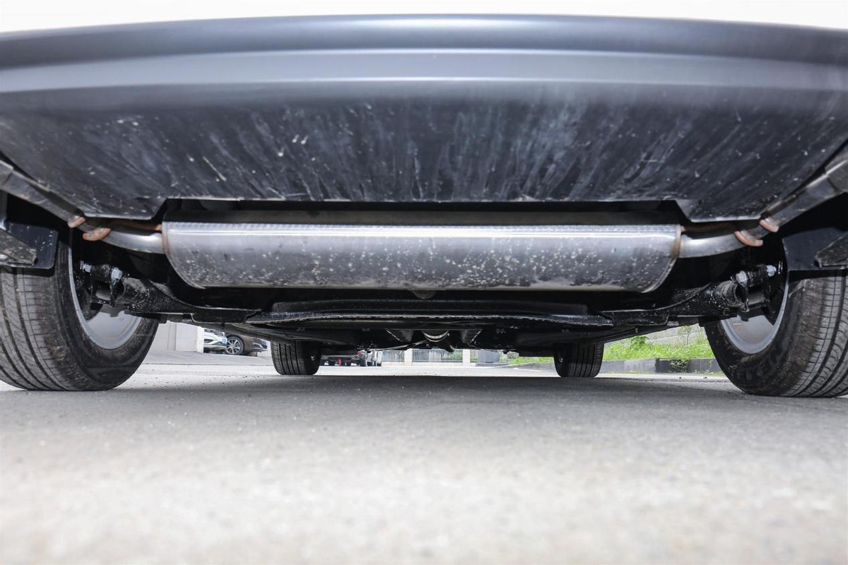 联动云观致3油耗一公里多少钱,好开且油耗低的车