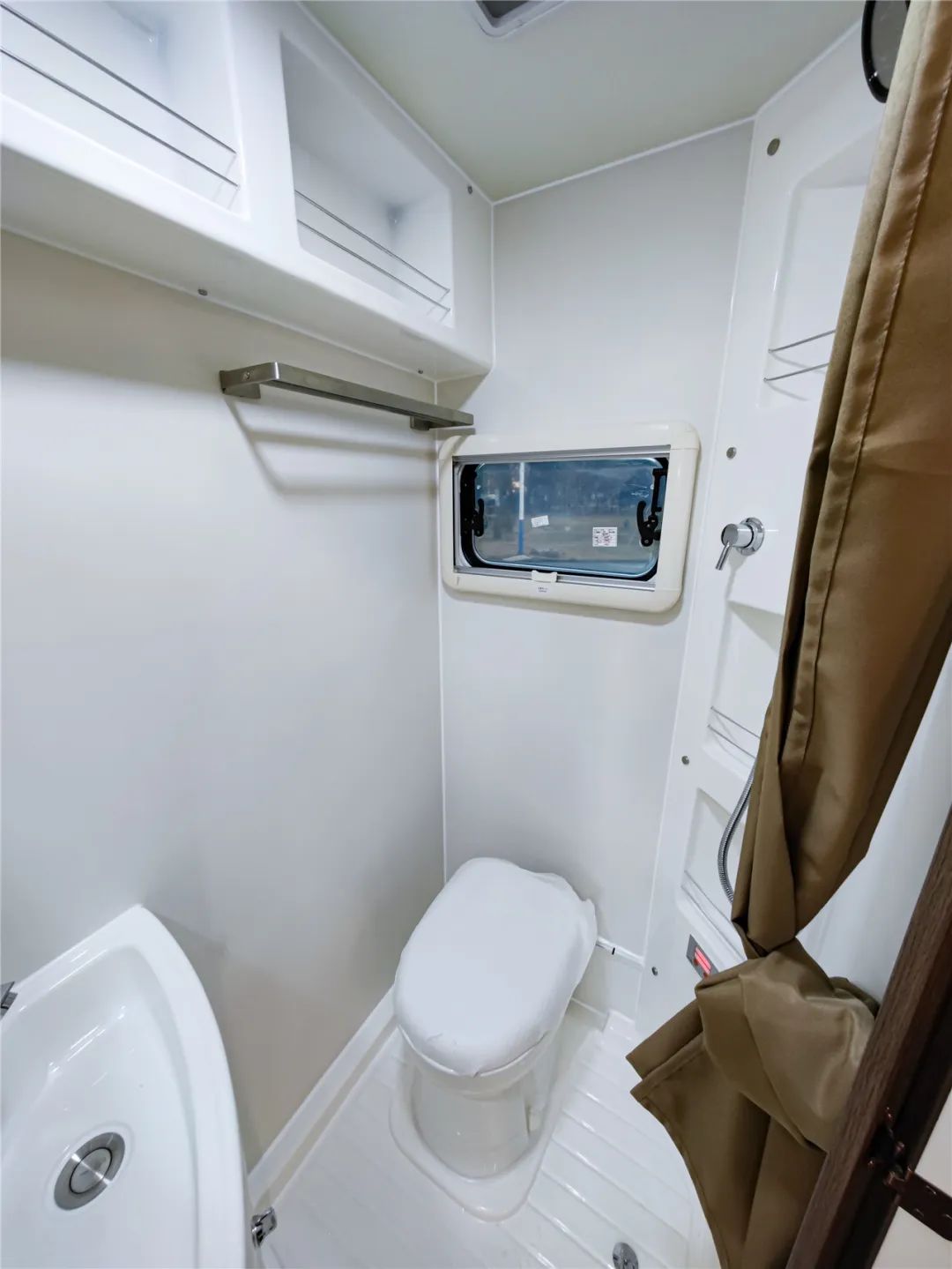 拓锐斯特海王星2号双拓展房车,拓锐斯特2022款海王星1号