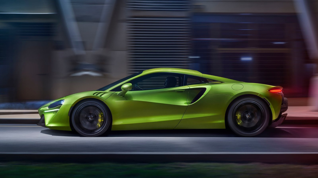 马力最大达到了四亿多的顶级超跑,2.0t动力最强的超跑