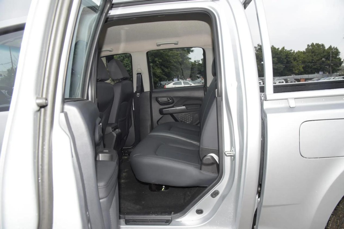 皮卡车推荐20万左右的长城炮,皮卡车推荐10至15万以下的高颜值