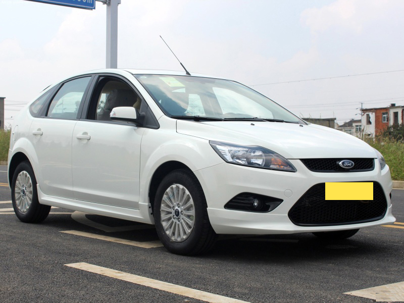 福克斯天窗漏水怎么调试,福克斯天窗从眼镜盒哪个位置漏水