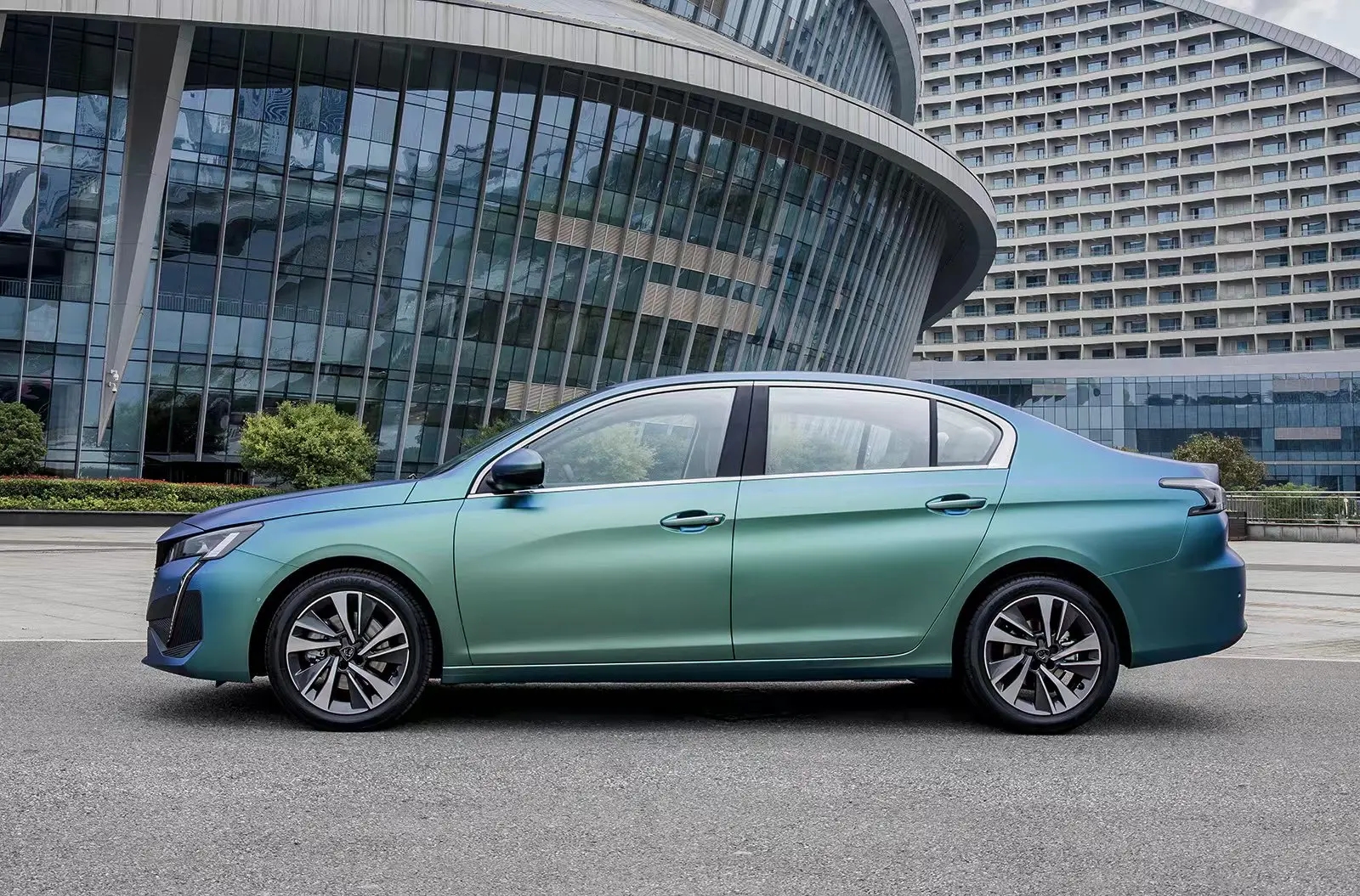 标致408第四代1.6t,东风标致新一代408全方位看车