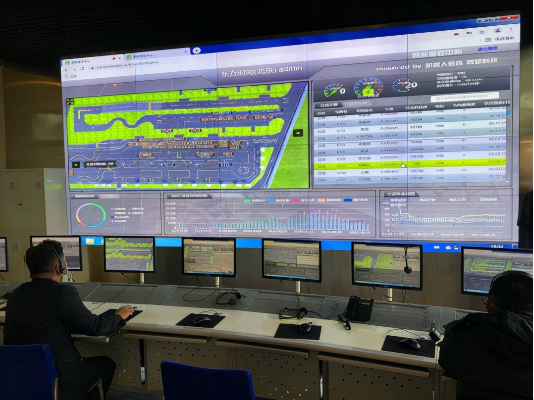 智能学车和教练教车哪个比较好,学车必须要有老司机