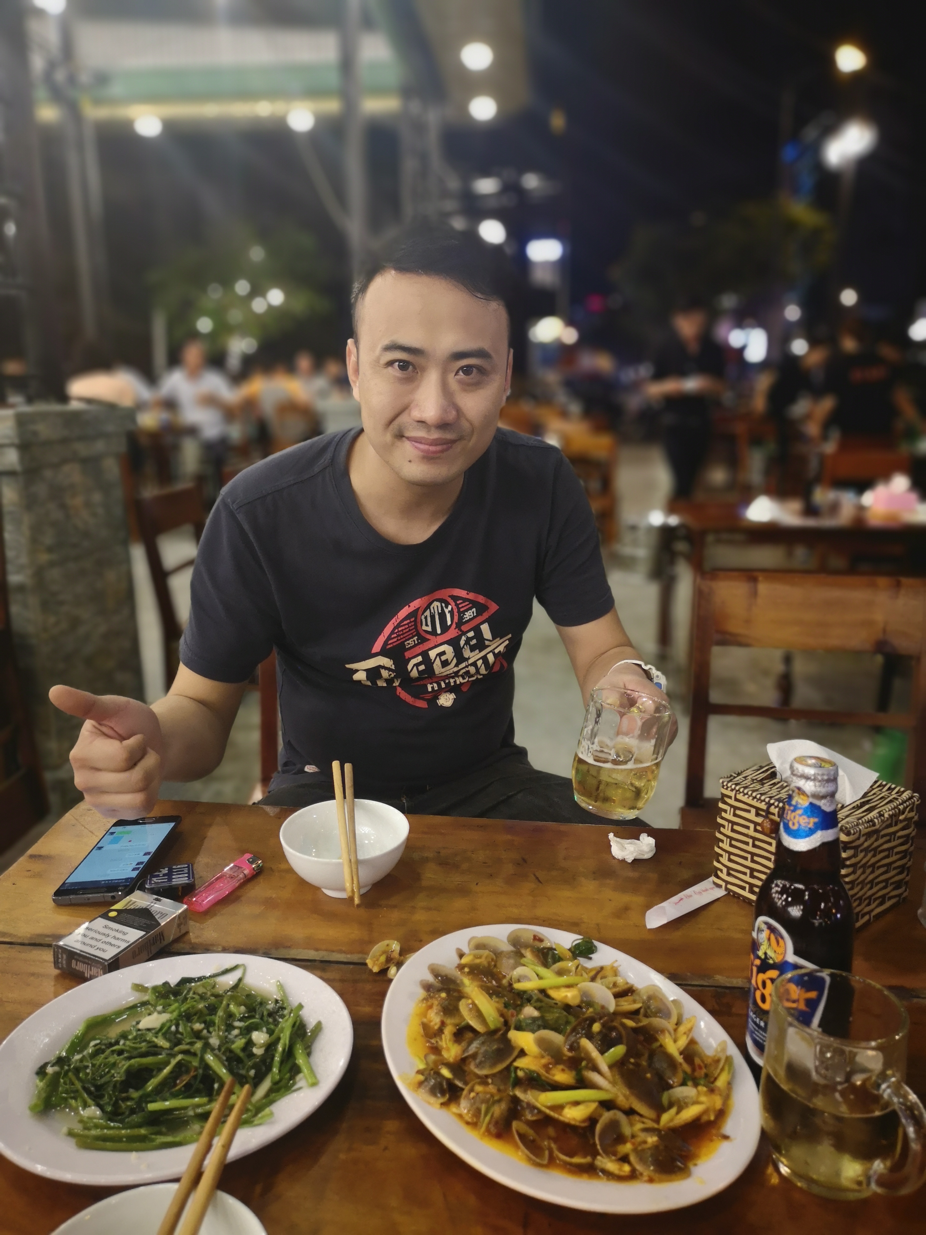 打卡越南岘港网红巴拿山佛手桥,越南岘港旅游网红打卡地