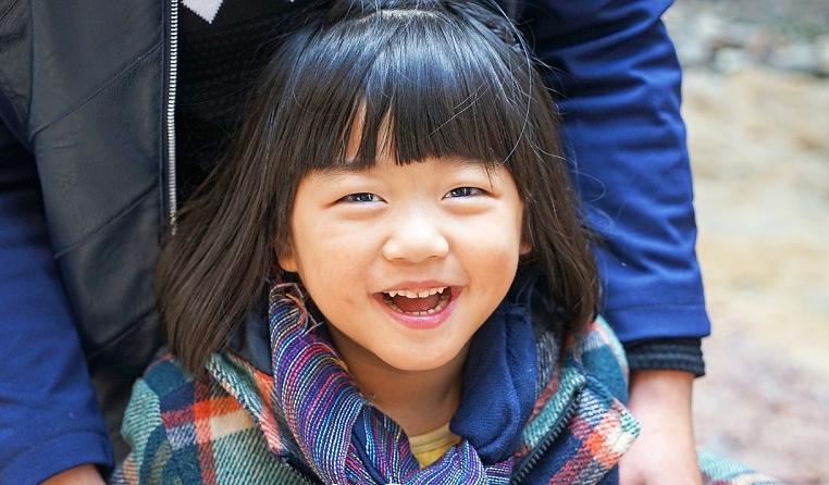 慈祥的父亲母亲完整版,慈祥的父亲给了我成长的经历