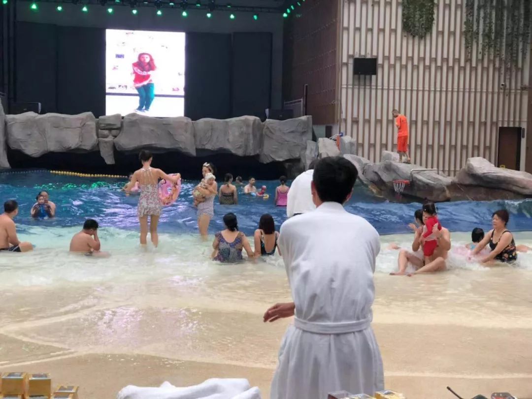 御泉湾“温泉海”酷乐园趣味亲子活动，带你玩转这个冬天！