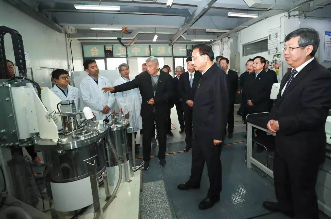 总理“点赞”！最近，郑州大学这项“硬核”成果登上人民大会堂！