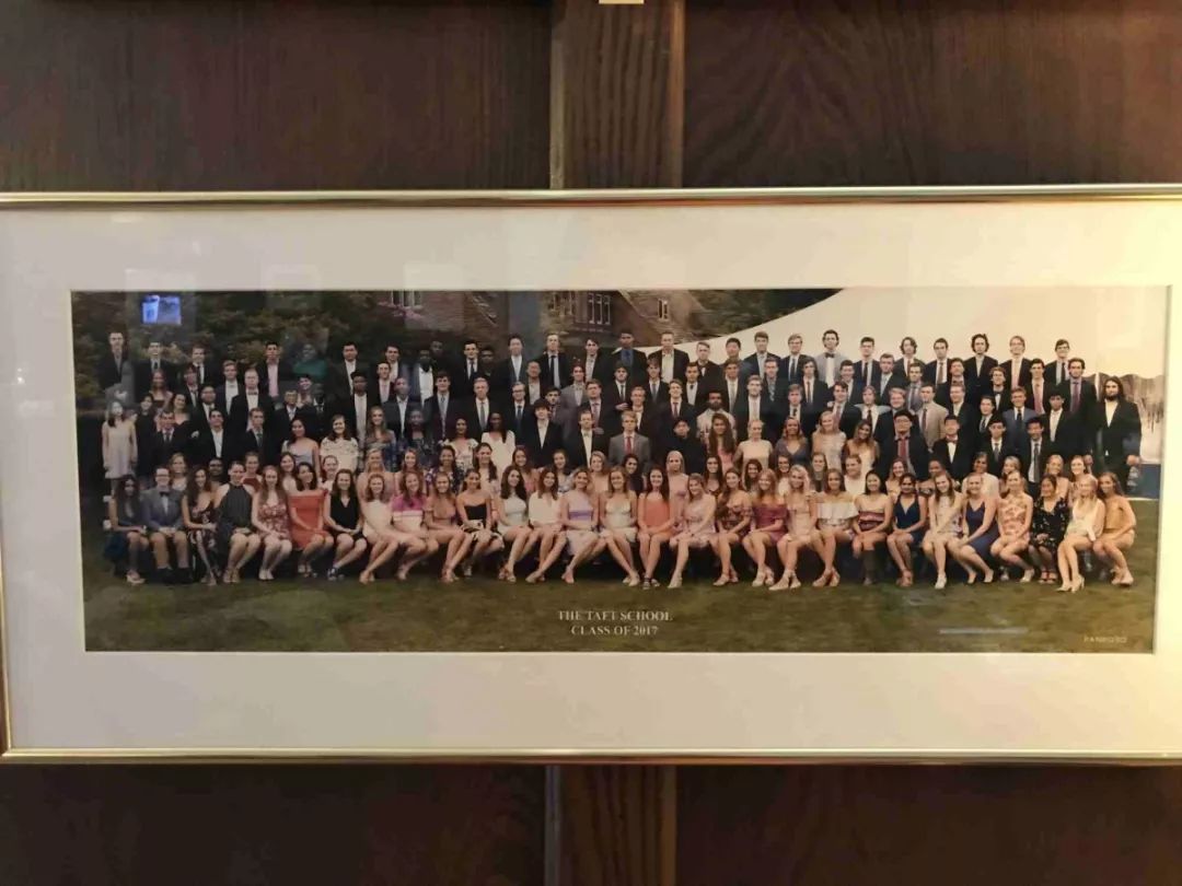 塔夫脱中学简历,塔夫脱中学