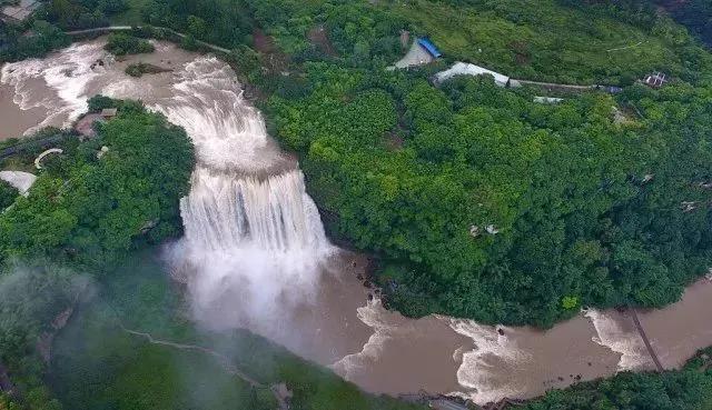 最美的六大瀑布黄果树瀑布上榜,黄果树大瀑布宏伟壮观的美丽风景