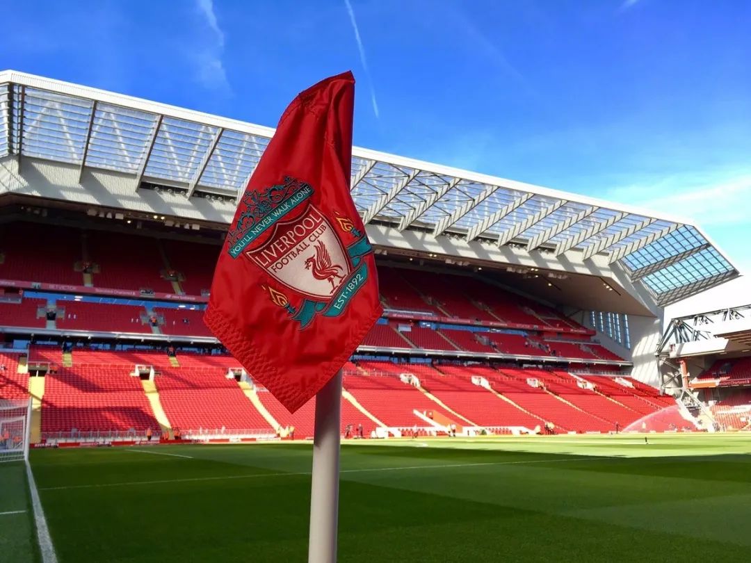 永远的追风少年迈克尔欧文,实况足球手游迈克尔欧文返场