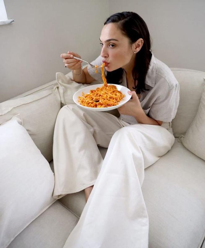 神力女超人曝光,盖尔加朵健身