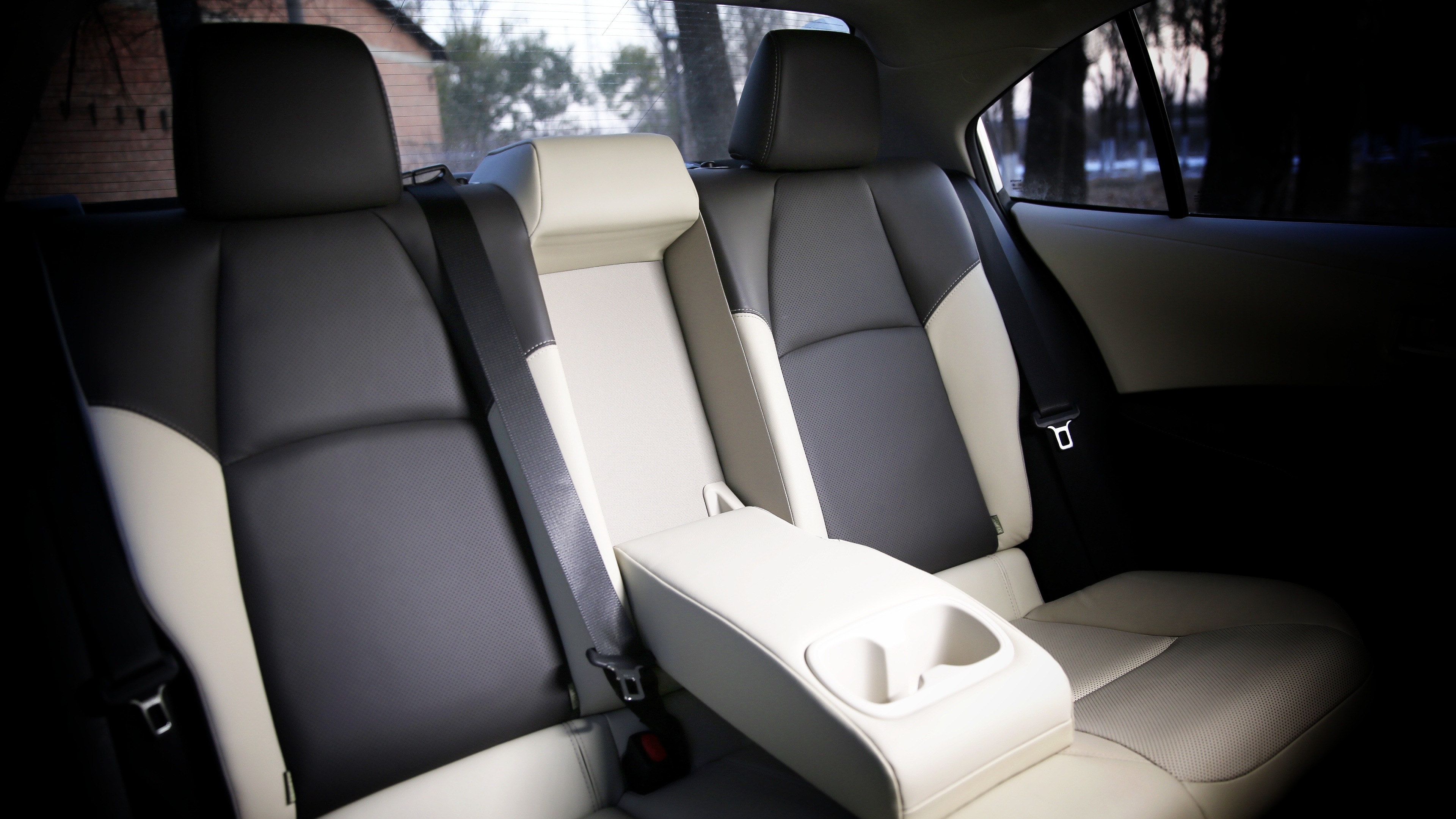 2020款卡罗拉双擎精英版试驾视频,卡罗拉双擎天青石2019款试驾