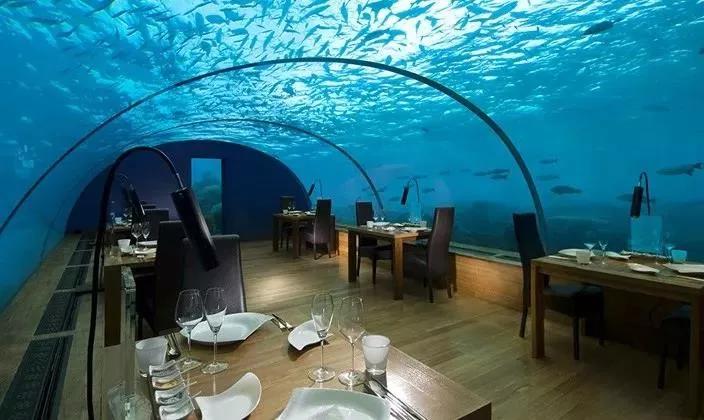 马尔代夫七星选岛全攻略,马尔代夫沙滩别墅出海游泳