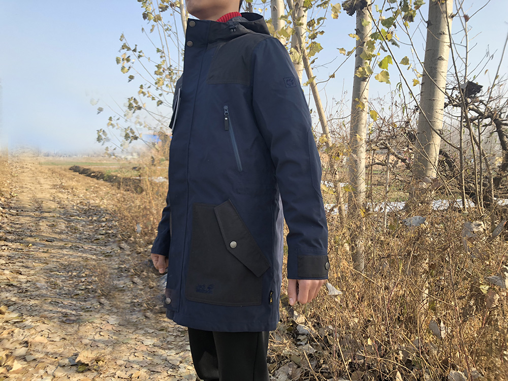 狼爪冲锋衣特点,功能冲锋衣推荐骆驼