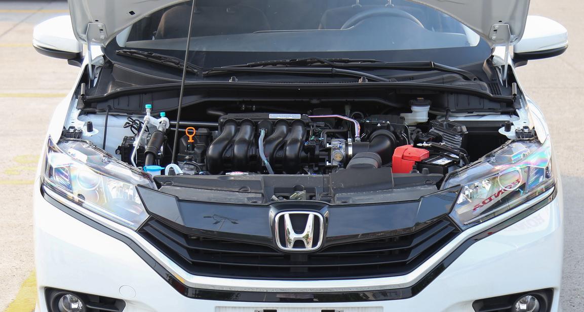 飞度百公里加速能秒杀的车,一代飞度高速实测油耗