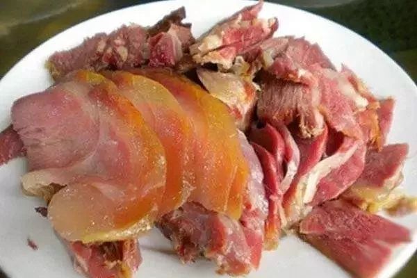 关于昆明市有哪些特产,昆明市云南特产市场