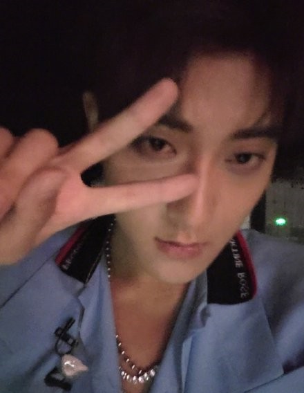 罗志祥的黑眼圈到底是怎么回事,罗志祥为什么黑眼圈很重