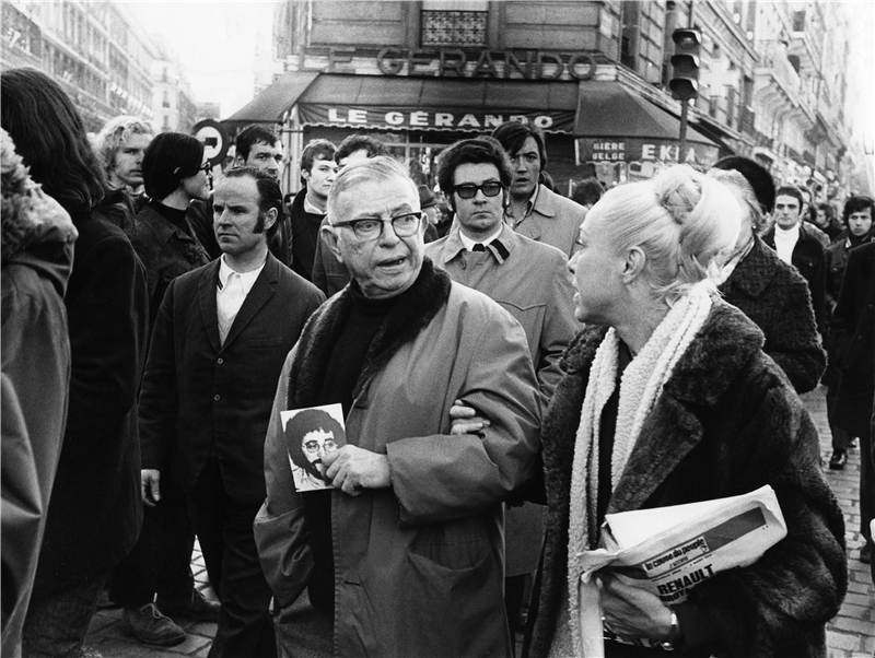 Philosophia哲学社：一种寻找思辨的中学生活