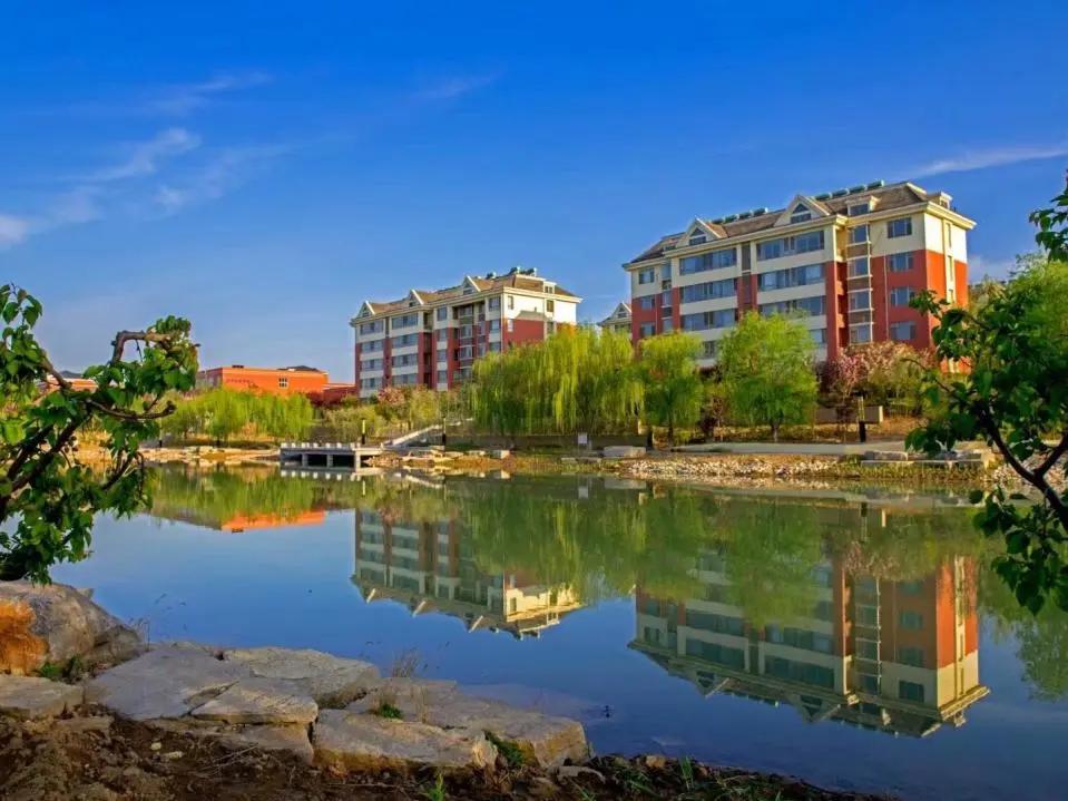 山东工业技师学院一年多少钱,山东工业技师学院2023招生简章