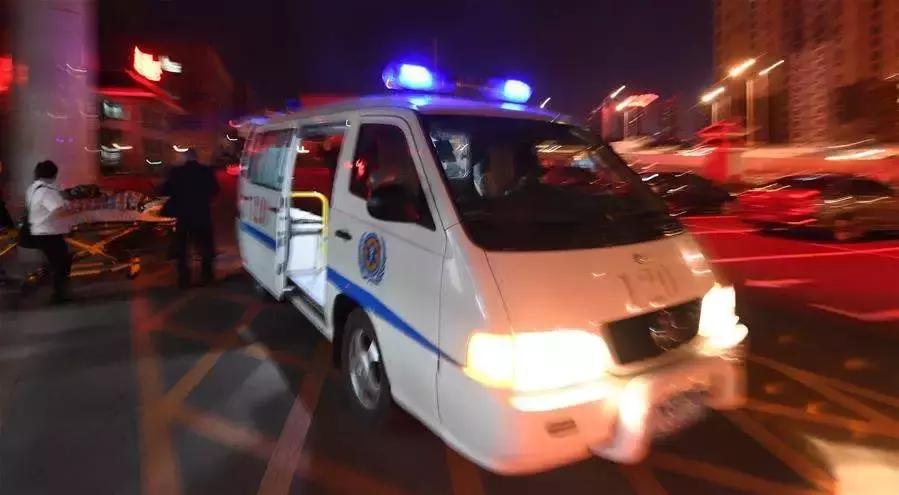 高血压昏迷不醒怎么急救,45岁男子突然晕倒2小时后离世